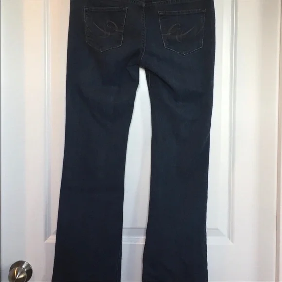 Express Jeans Stella Boot Leg Size 2L Long Denim - Picture 3 of 13